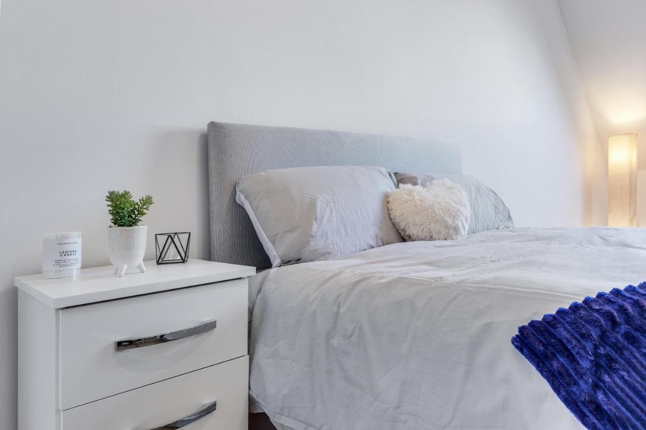 Апартаменты Cozy 1 Bed/Sleep 3/ Лондон Экстерьер фото